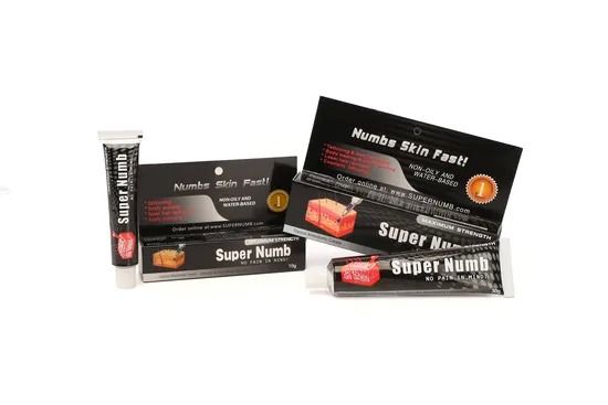 Super verdoofde tatoeage verdoofde crème 10g 30g hoge kwaliteit voor microblading lichaam tatoeage Lido-Caine zalf