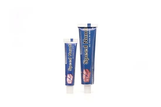 10 g tatoeage verdoofde crème voor 3-4 uur pijnloos met 2-3 mm dikte en 50-60 minuten aanbrengen